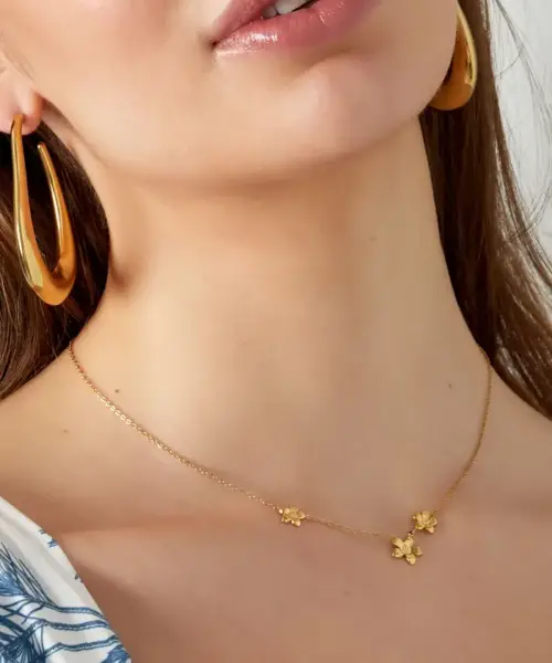 Цветочное колье